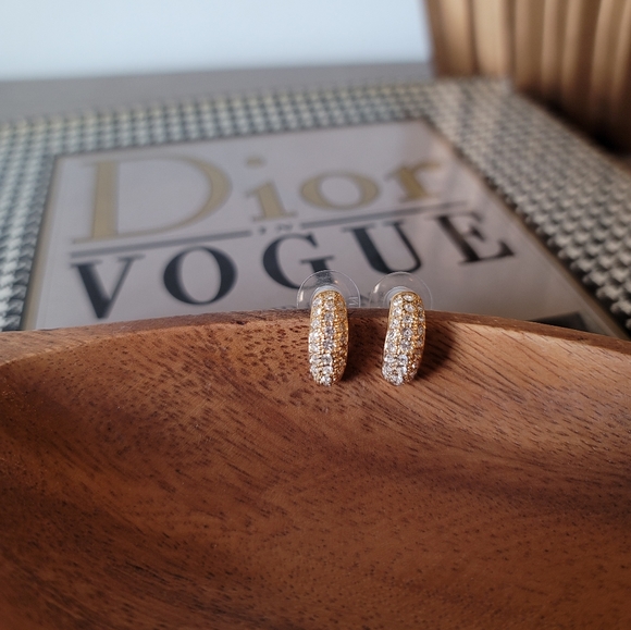 VTG Roman Gold Pave Earrings - Picture 1 of 8